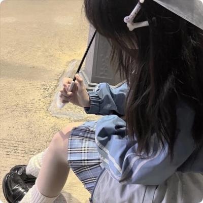 墨雨云间